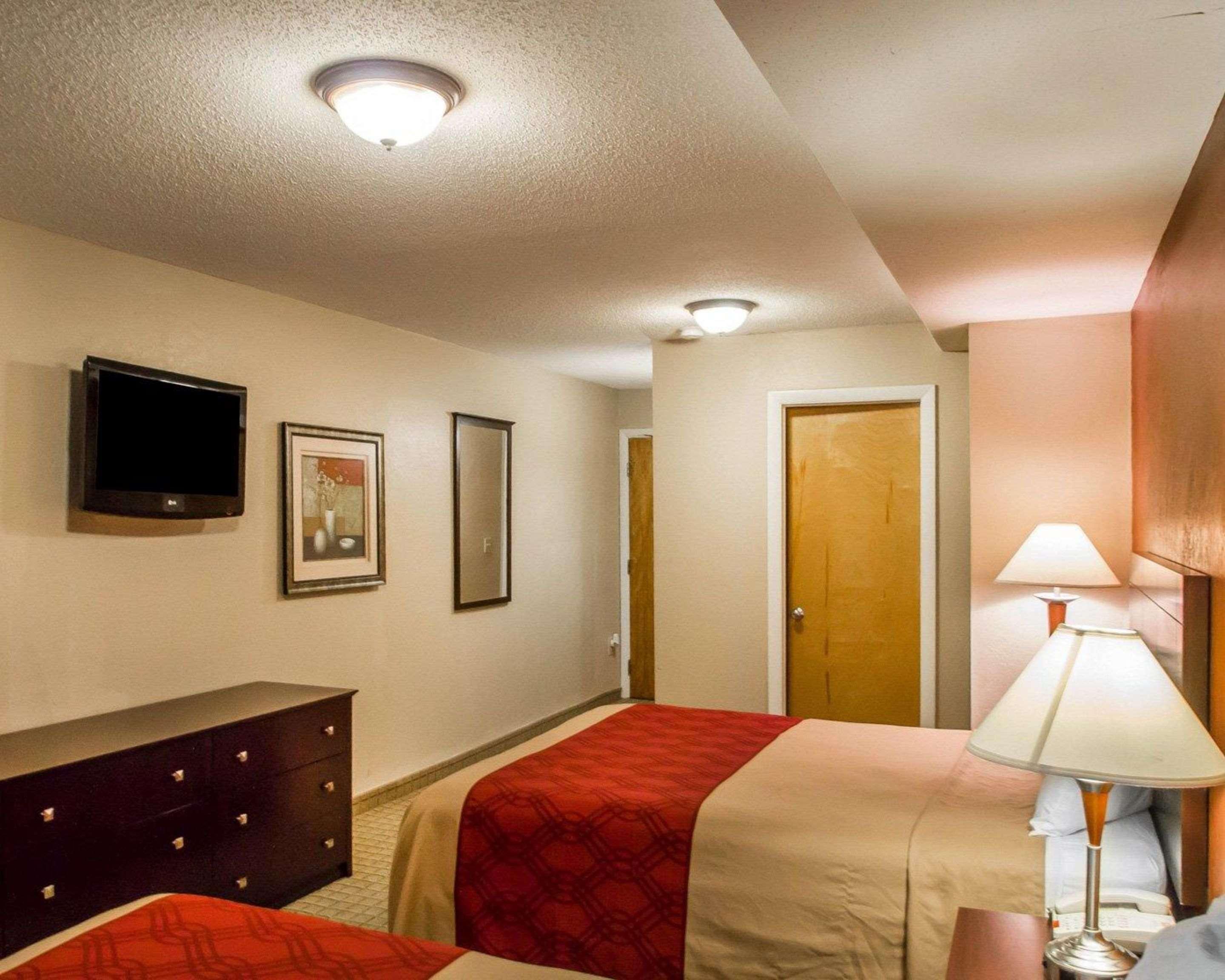 Econo Lodge Inn & Suites Old Saybrook - Westbrook Exterior foto