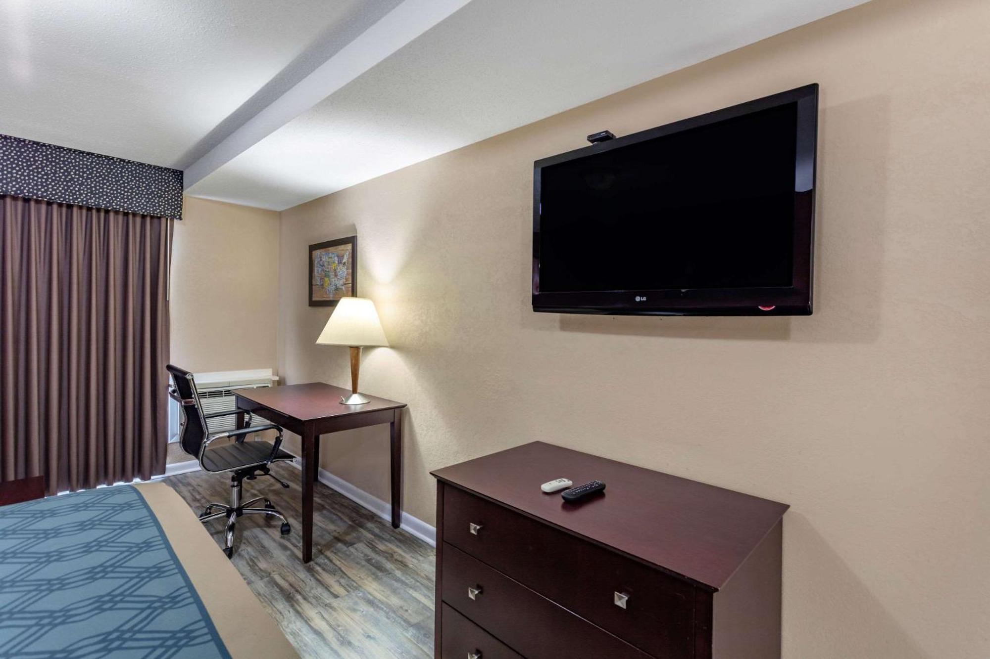 Econo Lodge Inn & Suites Old Saybrook - Westbrook Exterior foto