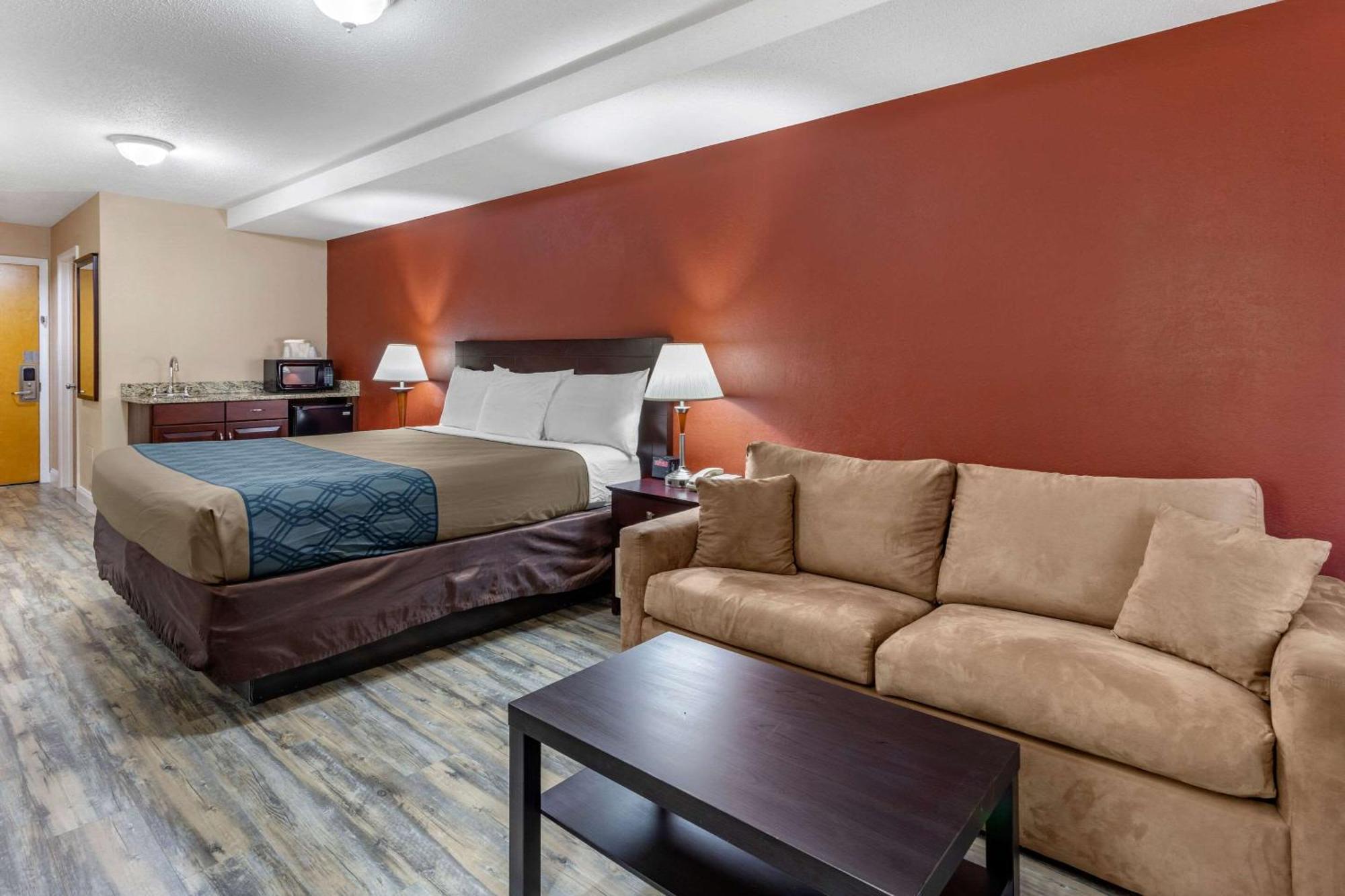 Econo Lodge Inn & Suites Old Saybrook - Westbrook Exterior foto
